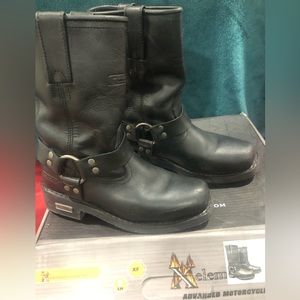 Black womens motorcycle boots in original box from xelement